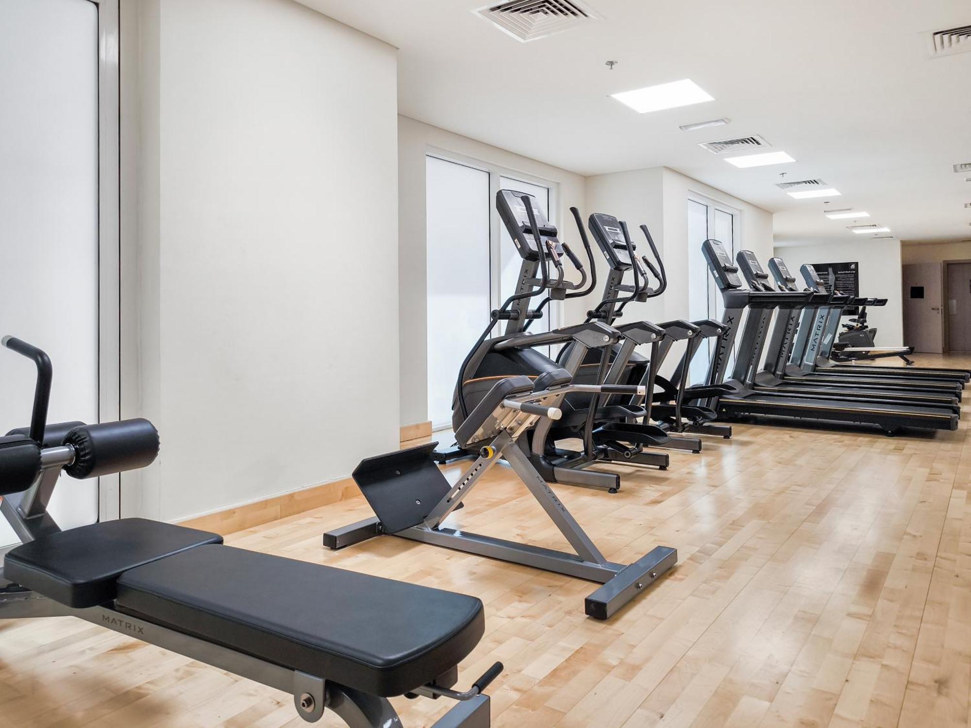 Perfectly Located Near Yas Mall & Ferrari World Apartment *