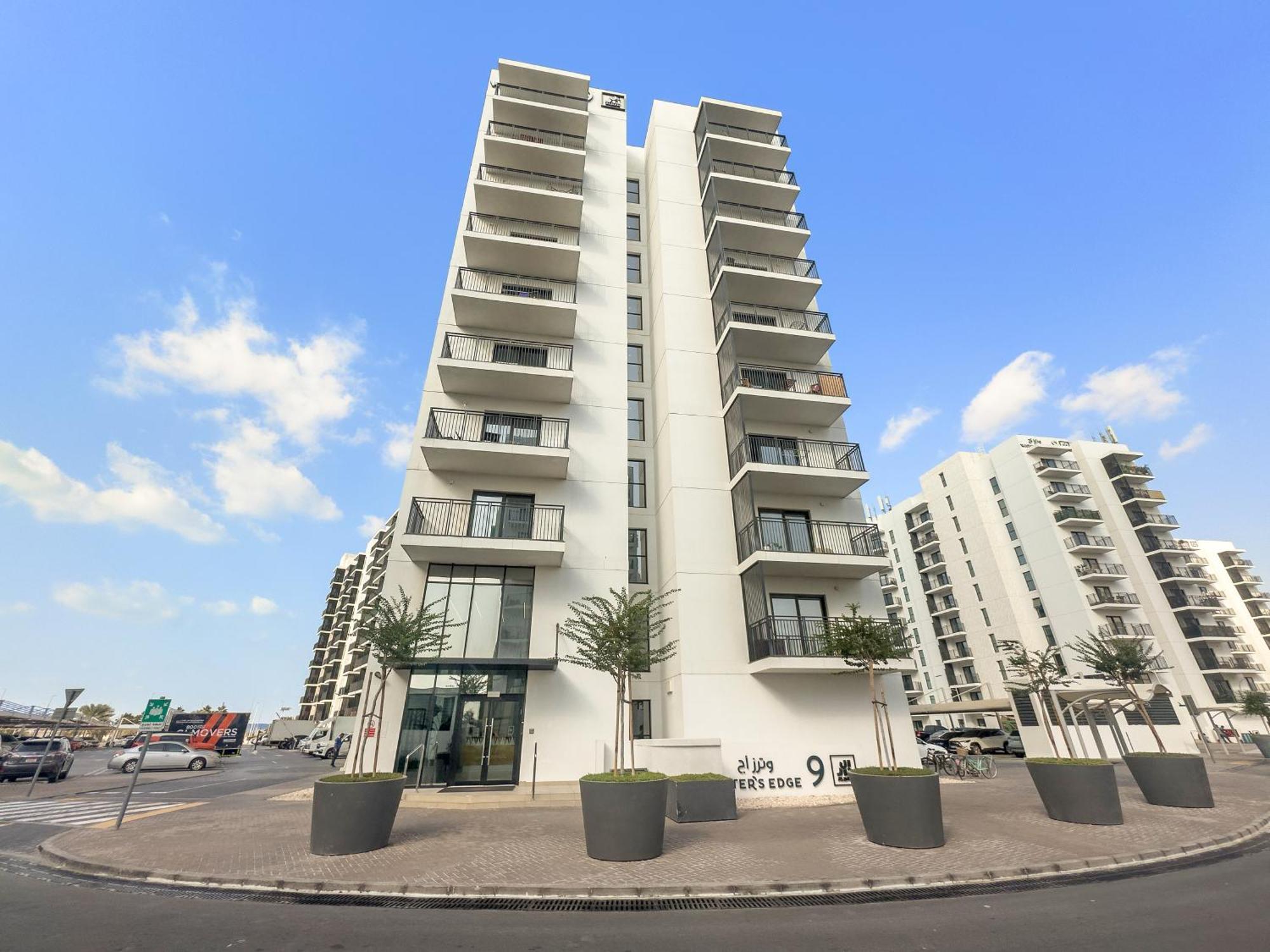 Perfectly Located Near Yas Mall & Ferrari World * Abu Dhabi