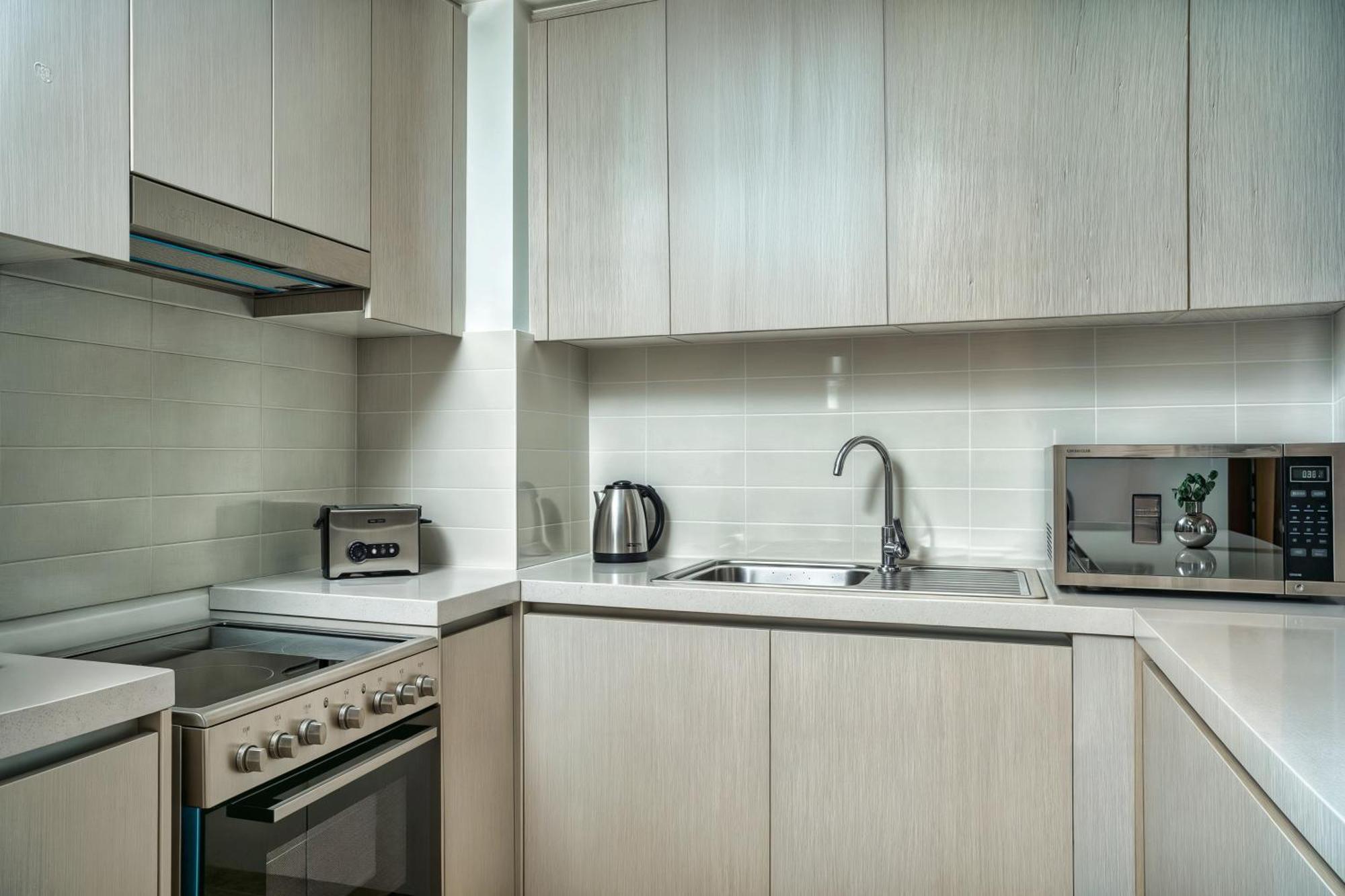 Apartment Desert Key - Perfectly Located Yas Island Premier Apts *