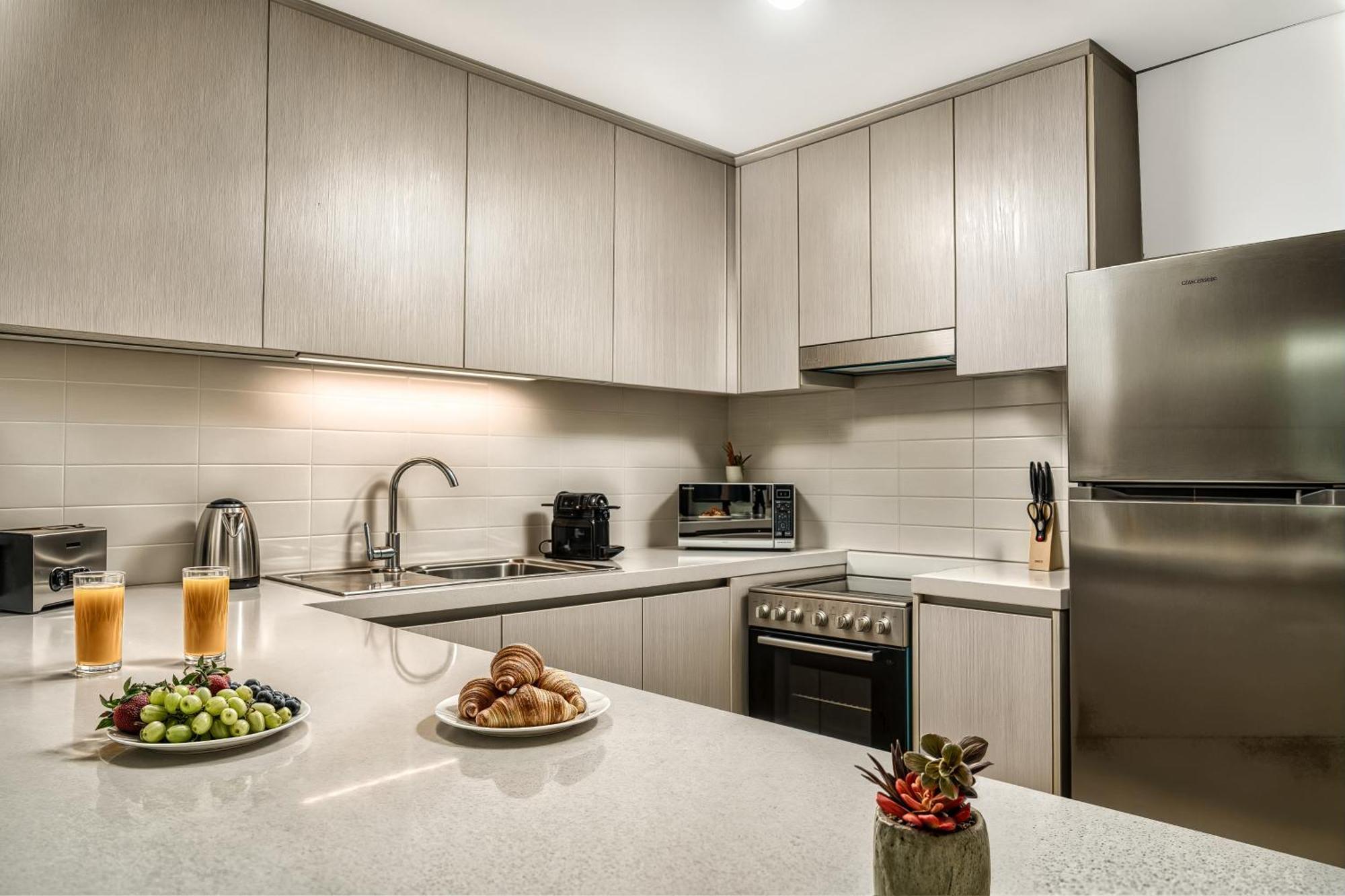 Apartment Desert Key - Perfectly Located Yas Island Premier Apts *