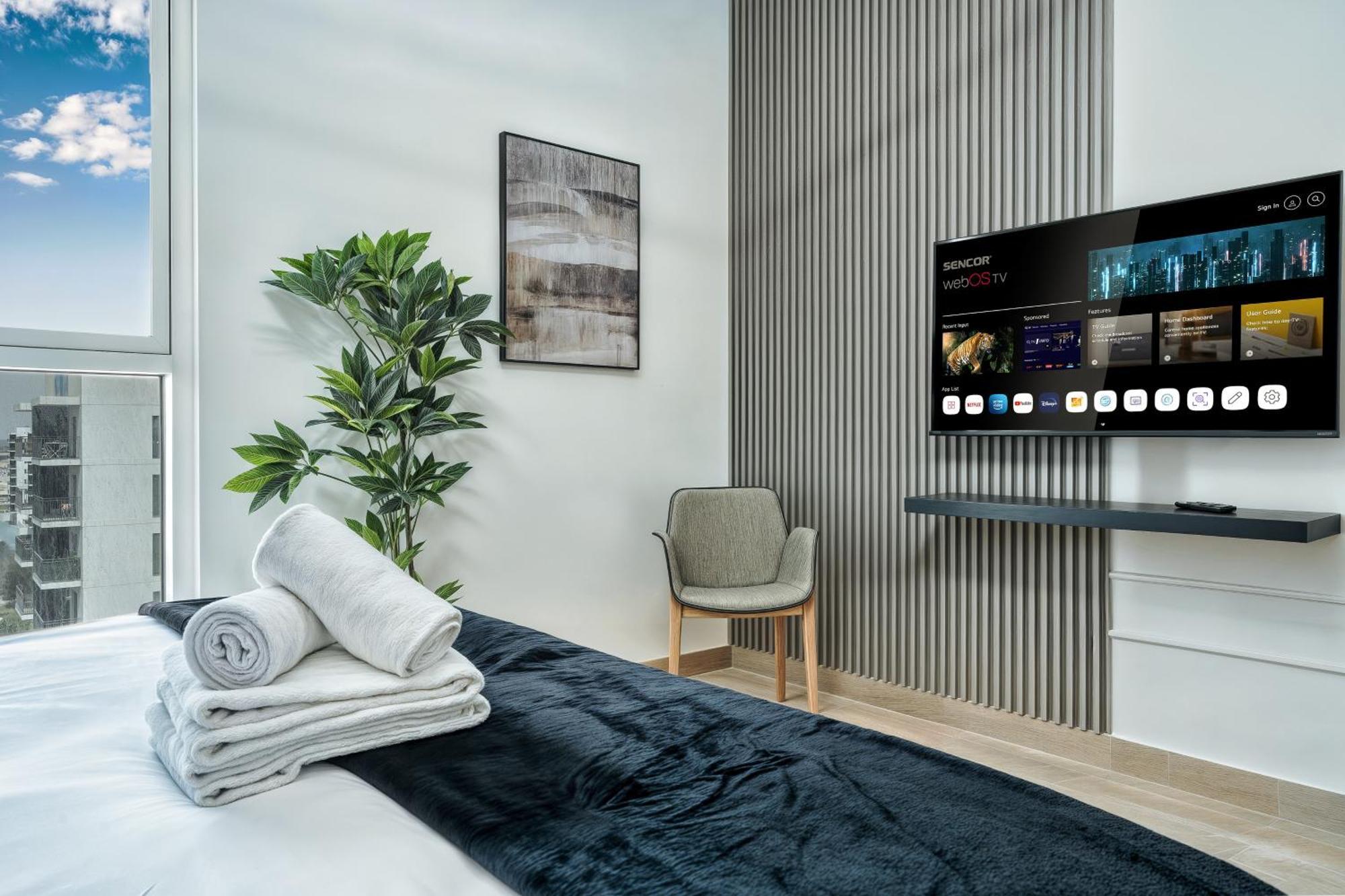 Desert Key - Perfectly Located Yas Island Premier Apts *